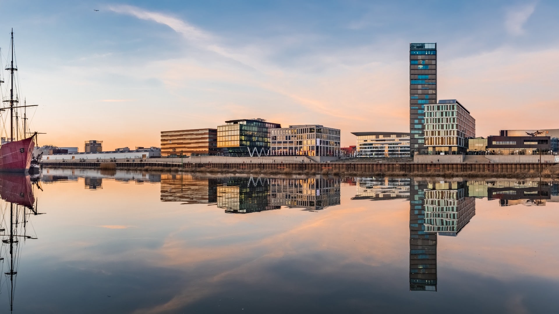 Überseestadt an der Weser